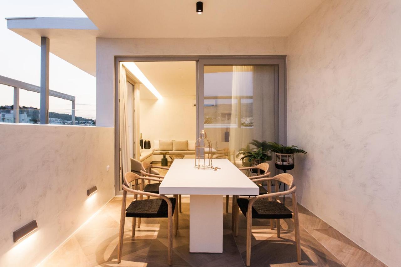 Acron Suites & Apartments アテネ エクステリア 写真