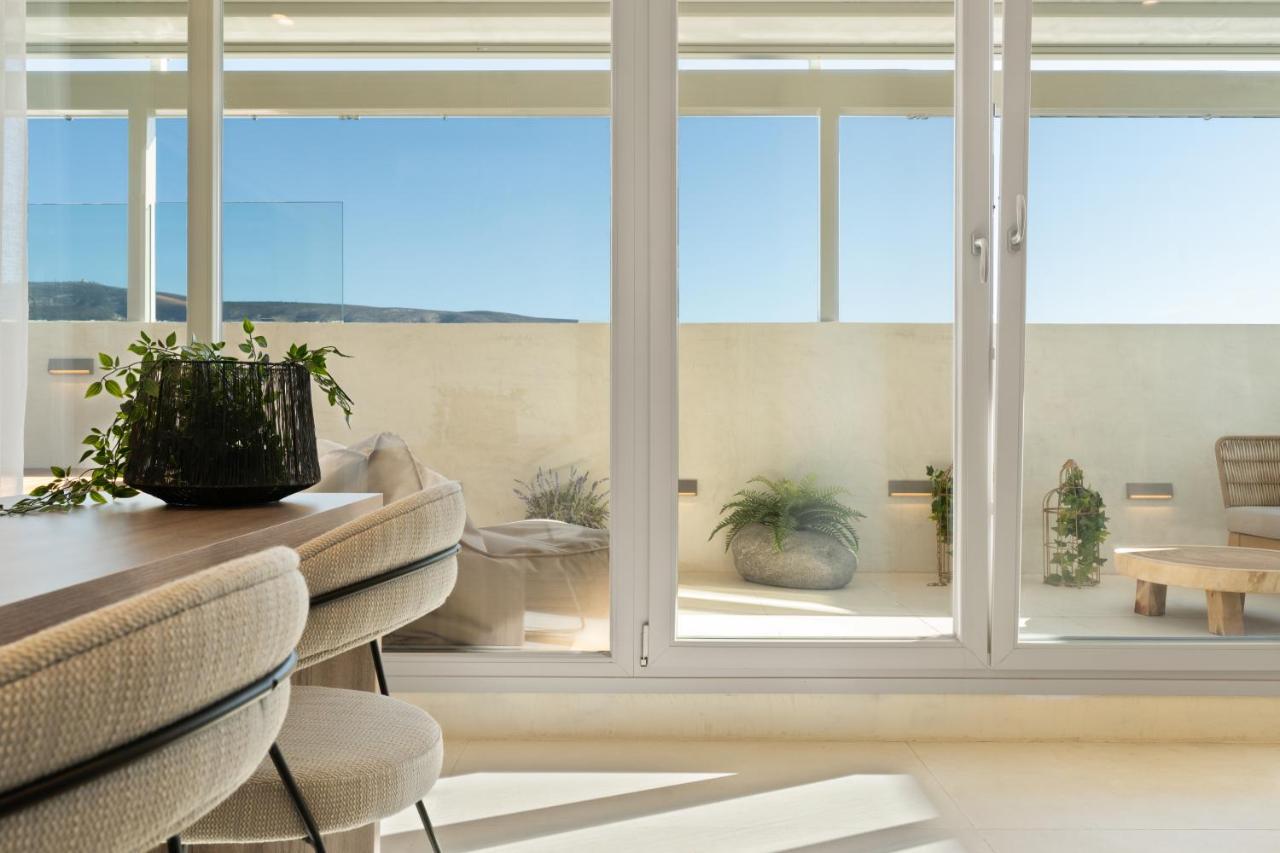 Acron Suites & Apartments アテネ エクステリア 写真
